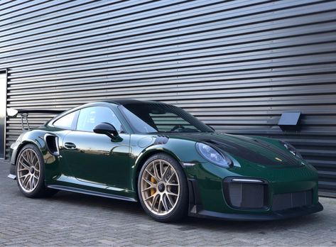 Porsche vintage vert bouteille
